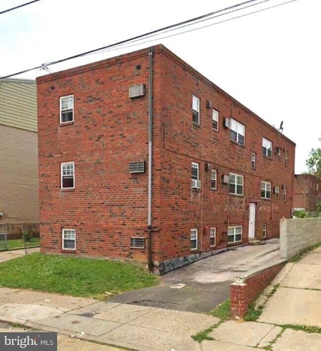 Foto del edificio - 6010 Bingham St