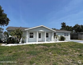 Building Photo - 451 Whiting Ln