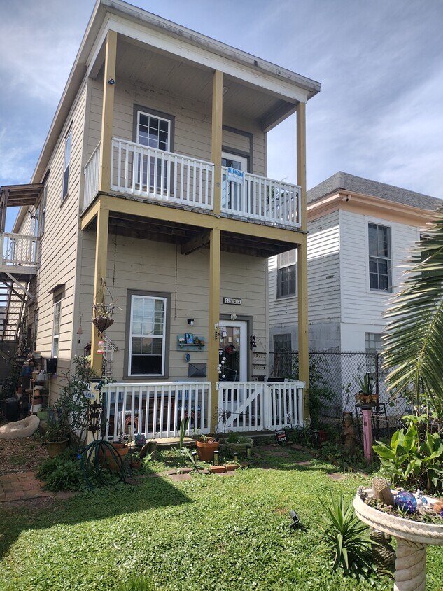 Foto principal - 1613 Avenue N 1/2