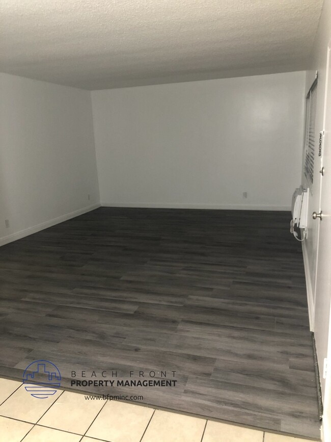 Building Photo - 6257 Friends Ave