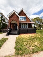 Building Photo - 13395 Maiden St