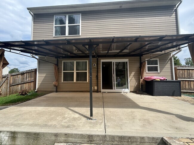 Foto del edificio - 2069 Gunnars Ridge Rd