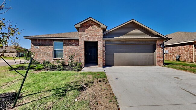 Building Photo - Beautiful Brand New 4 Bedroom Home in Mustang