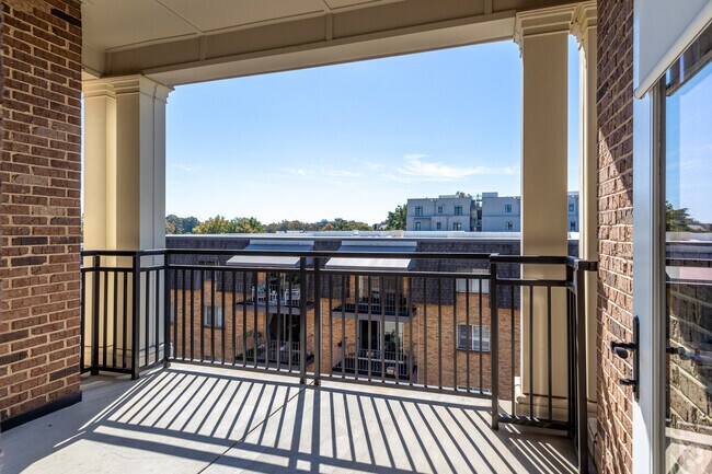 El Bromley - Balcón - Providence Flats