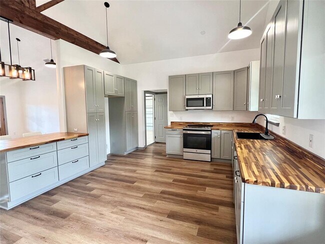 Foto del edificio - 108 Wood Duck Ln