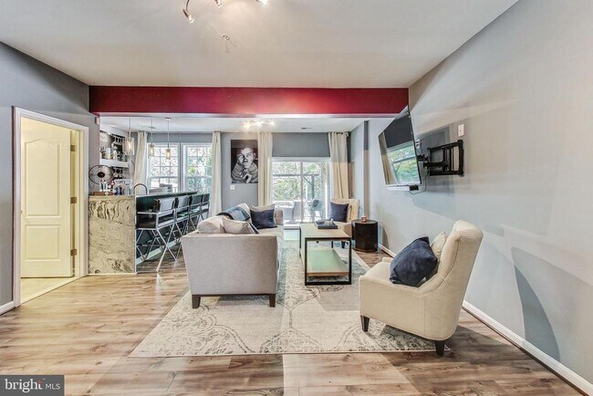 Building Photo - 4831 Forest Pines Dr