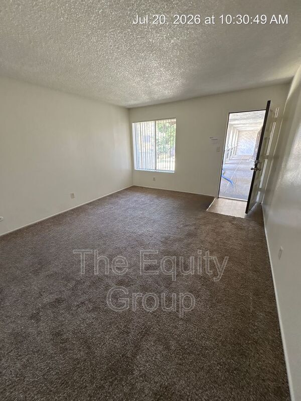 Foto del edificio - 1418 S Crowe St