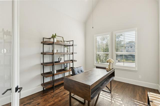 Foto del edificio - 204 Chisholm Trail