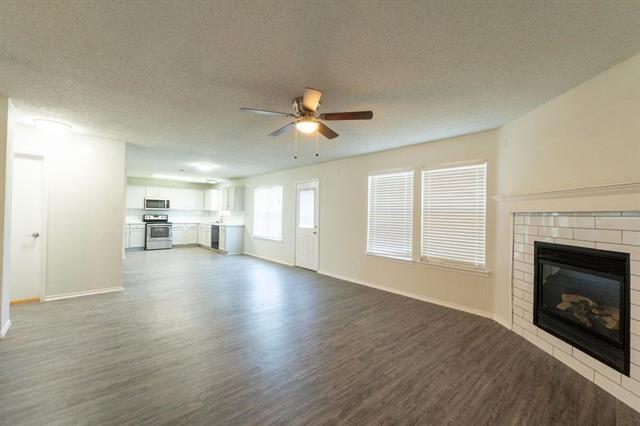 Foto del edificio - 701 Austin Ln