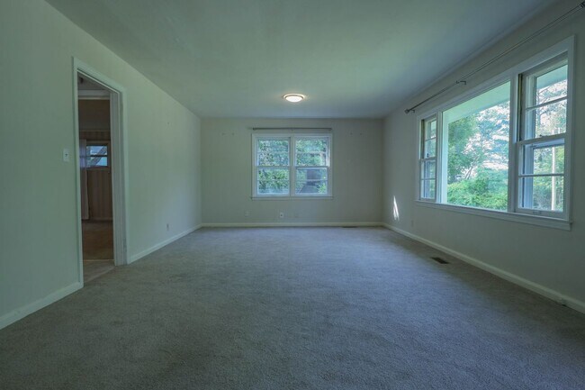 Foto del edificio - 3703 Chula Vista Dr