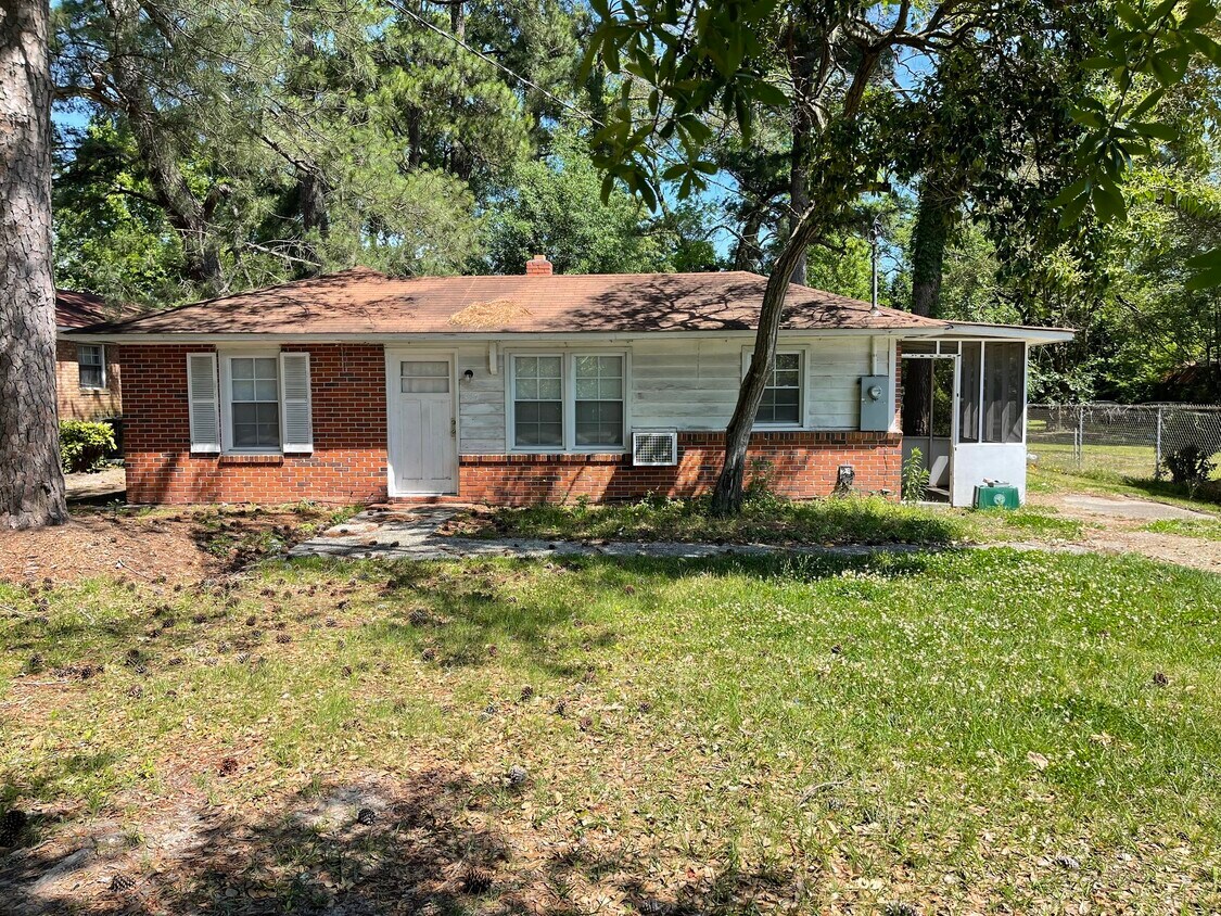 Foto principal - 817 W Marion St