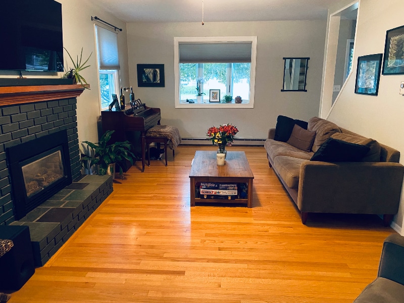 Primary Photo - 108 Lopes Ave