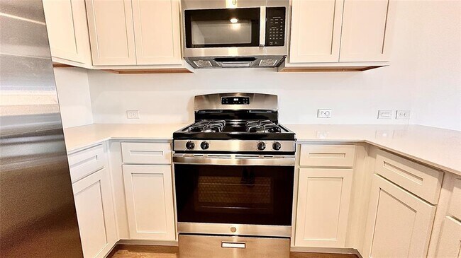 Foto del edificio - 20404 Deer Creek Dr
