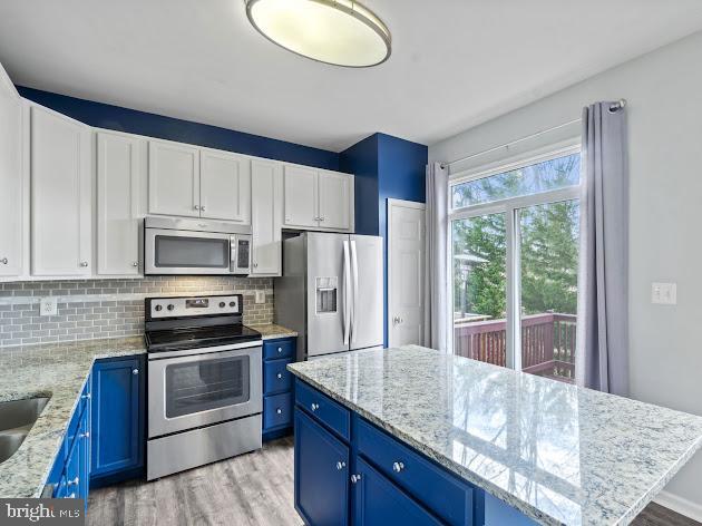 Foto del edificio - 4252 Normandy Ct