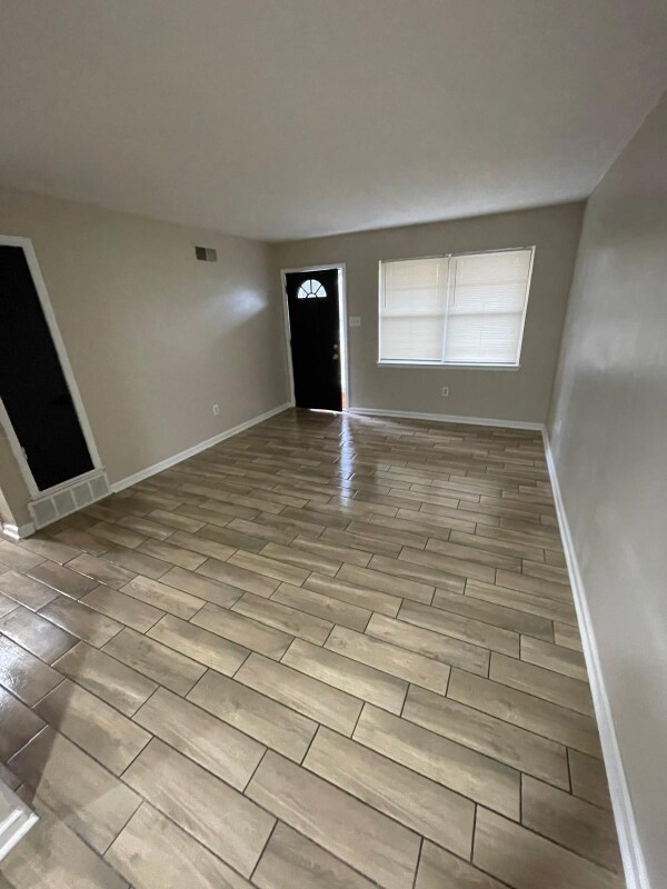 Building Photo - 3538 Arnold Rd