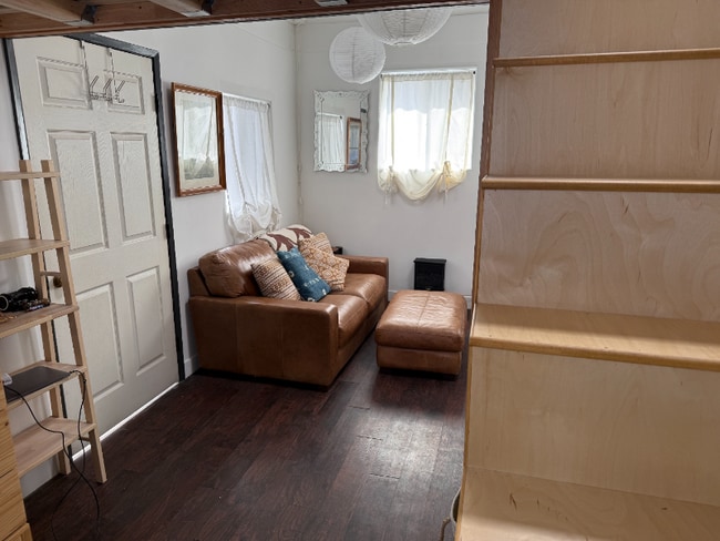 Building Photo - 3060 Marmil Ave