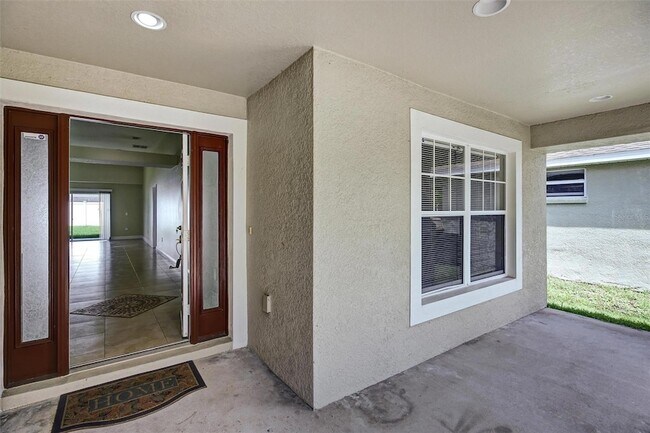 Foto del edificio - 2709 Lucas Lakes Ln