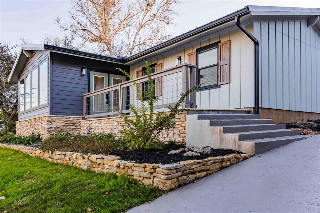 Foto principal - 620 Galston