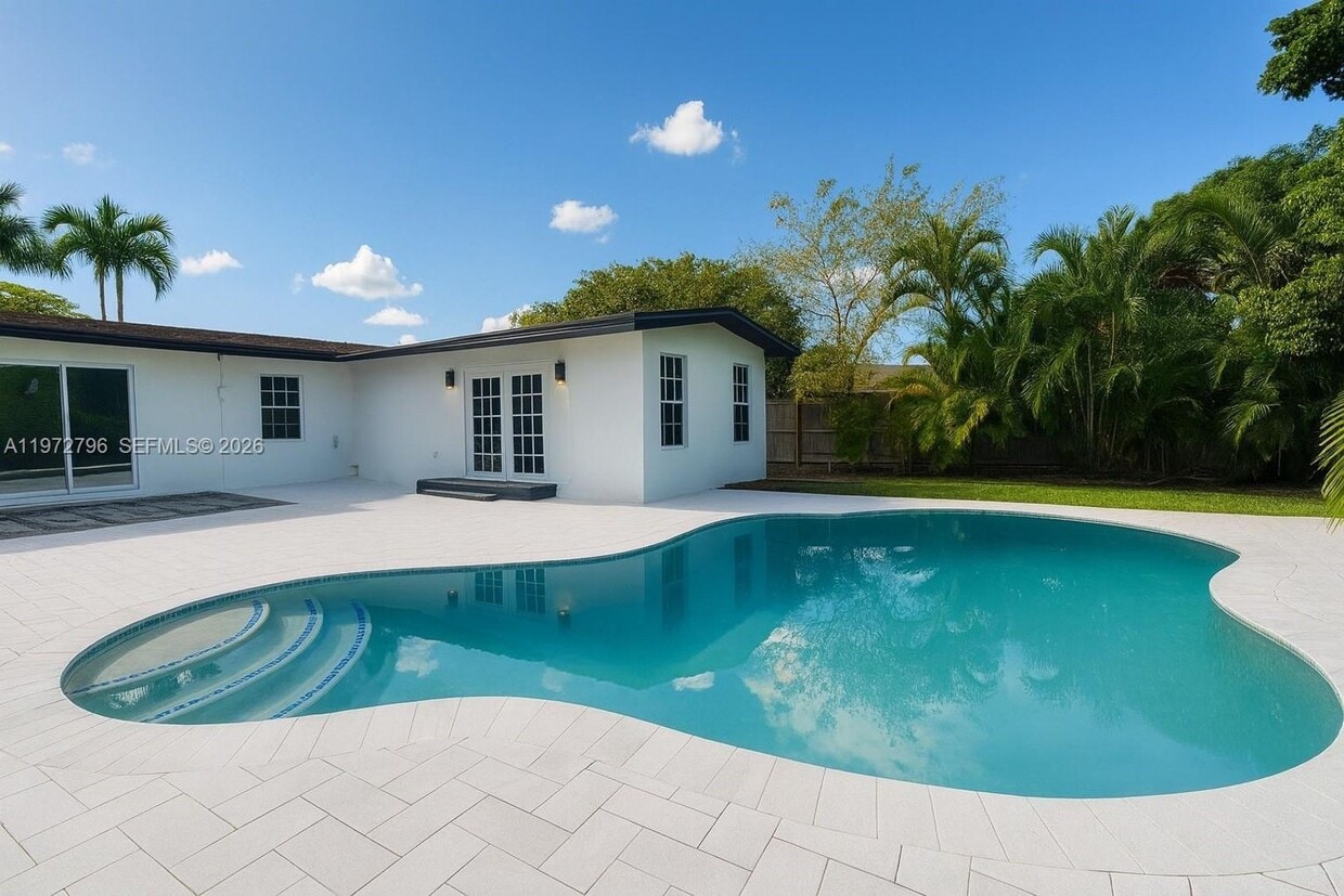 Photo - 1399 NE 38th Street, Oakland Park, FL 33334