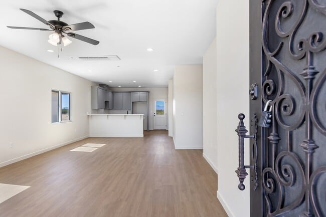 Building Photo - 17491 Granada Dr