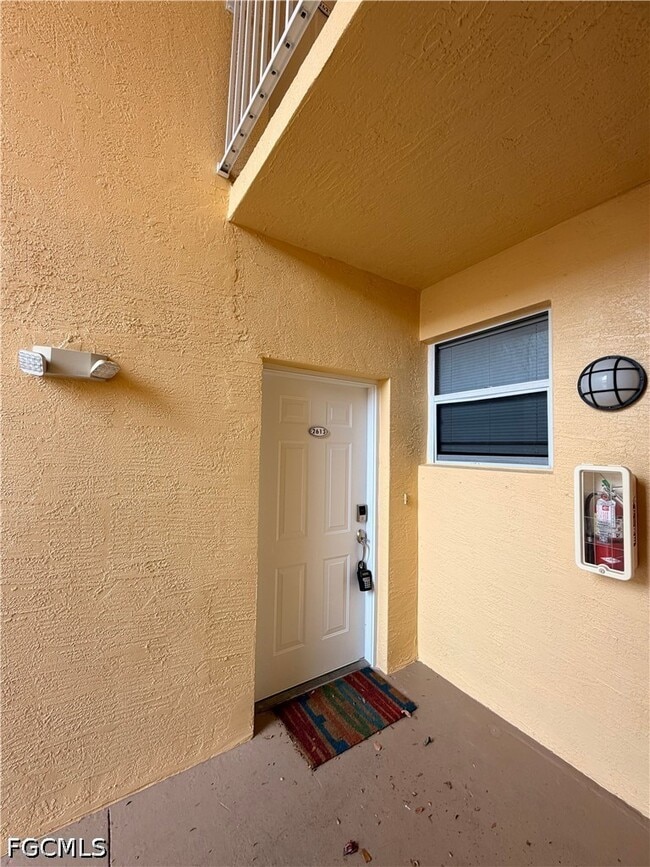 Building Photo - 4299 Bellasol Cir