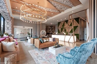 Building Photo - Albion Evanston