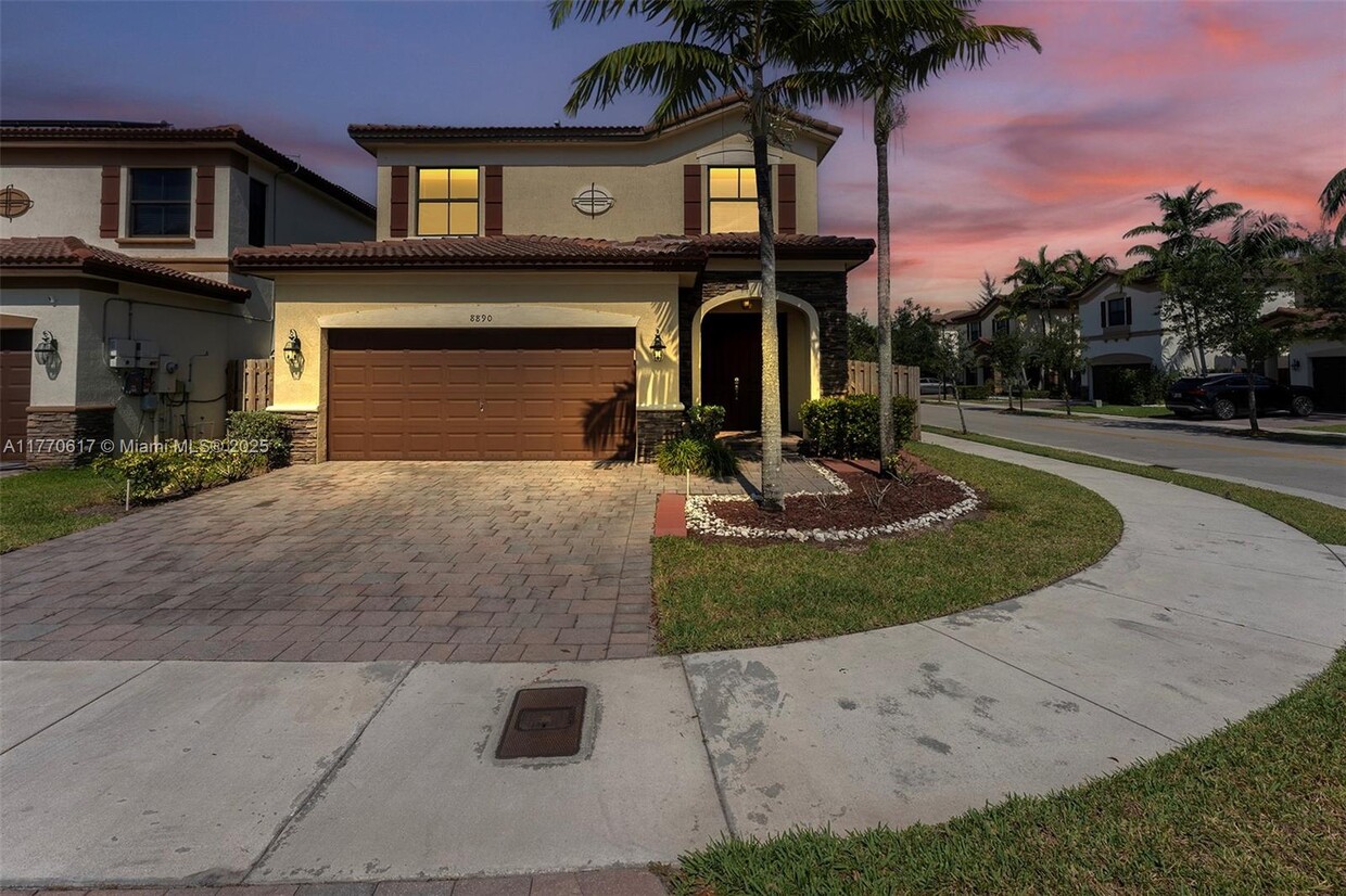 Primary Photo - 8890 NW 99th Path