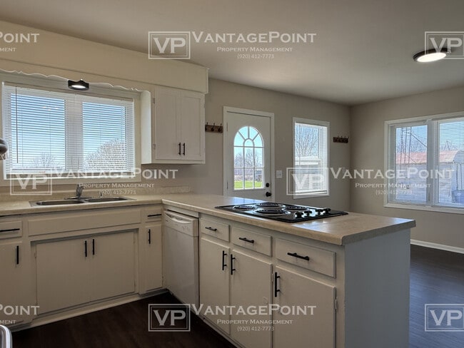 Foto del edificio - 3604 School Rd