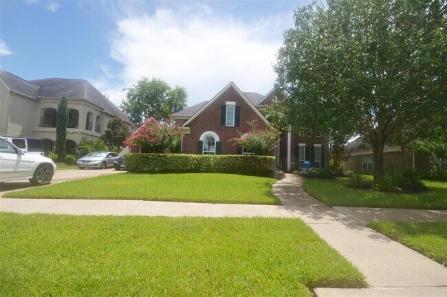 Foto del edificio - 7902 Silent Forest Dr