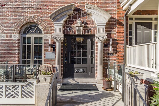 Entrance - 2818 Connecticut Ave NW