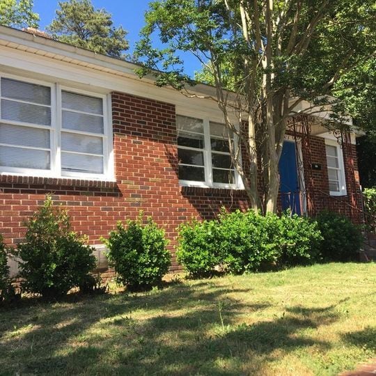 Building Photo - 3413 Rosewood Dr