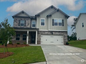 Building Photo - 4624 Silver Oak Dr SW