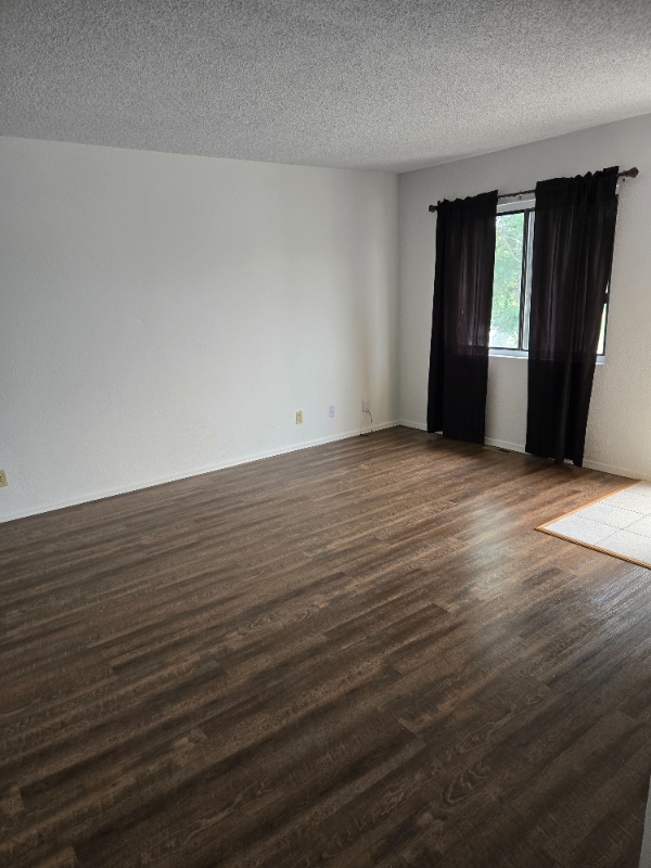 Foto del edificio - 6774 Locust St