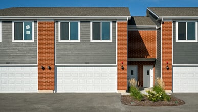 Building Photo - 1215 Gillespie Ln
