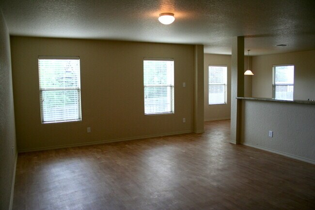 Foto del edificio - Hunters Pond - 10511 Goose Way, San Antoni...