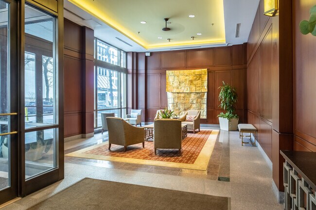 Foto del edificio - 401 E Ontario St