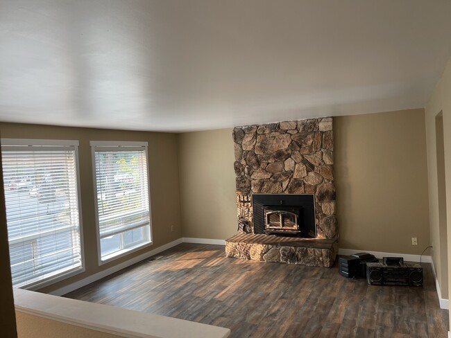 Upstairs Living Room - 9726 NE 128th St