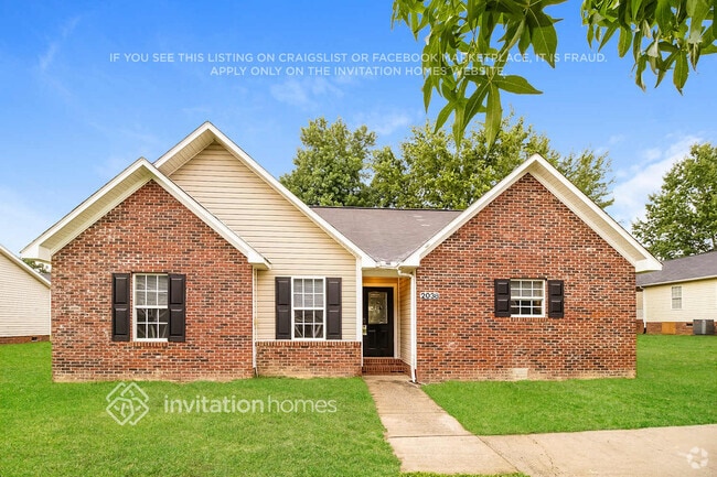 Building Photo - 2038 Samantha Dr