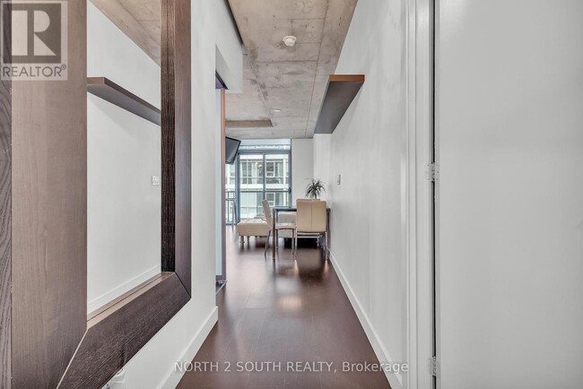 Building Photo - 55 Stewart St