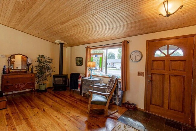 Foto del edificio - 10264 N Sunview Ln
