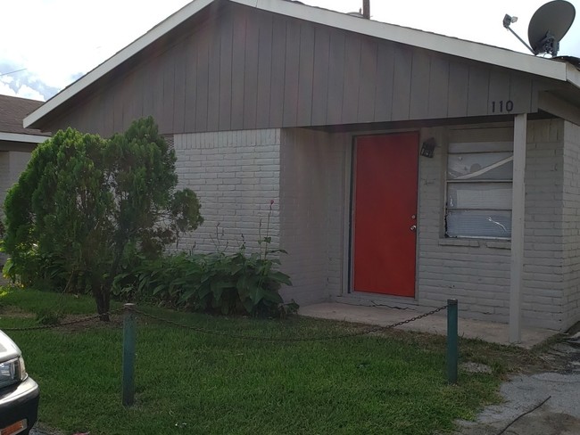 Building Photo - 3507 Bacon St