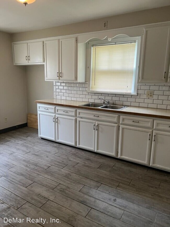 Building Photo - 2 br, 1 bath House - 1339 Inverness Ave