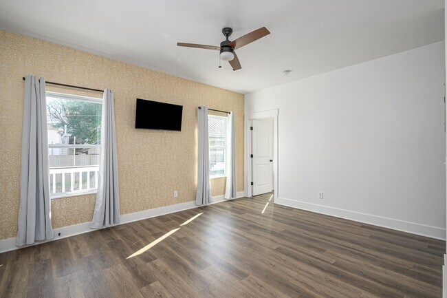 Foto del edificio - 637 E Anderson St