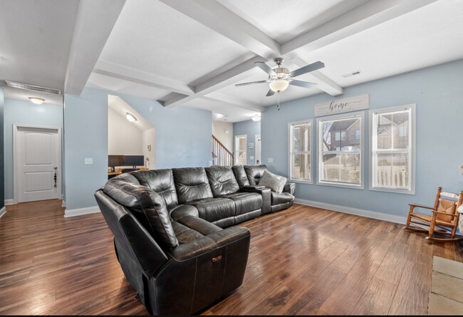 Foto del edificio - Spacious Clarksville Home on Golden Eagle Way | Pet Friendly | Decorative Fireplace | Great Layou...
