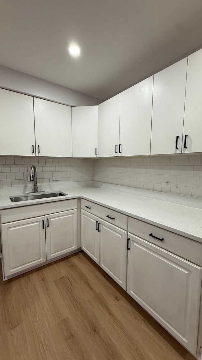 Foto del edificio - 4837 Hull St