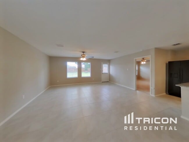 Foto del edificio - 1708 Clairborne Ct