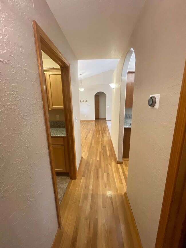Foto del edificio - 3 Bedroom home in Albany!