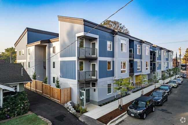 Building Photo - Kenton Townhomes