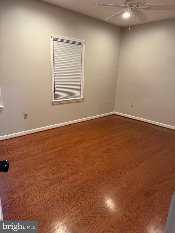 Foto del edificio - 2540 Fairfax Dr