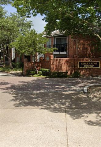 Primary Photo - 18333 Roehampton Dr